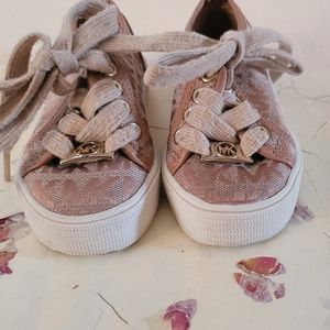 Kors sneakers